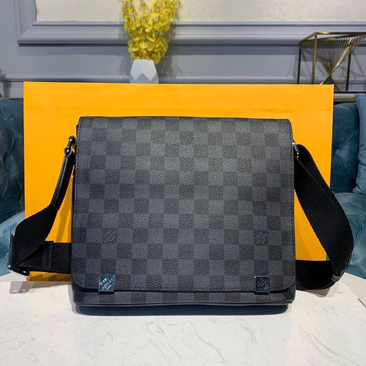 Louis Vuitton District PM Bag 25cm Damier Graphite Canvas Spring/Summer Collection N41028, Black – product image 2