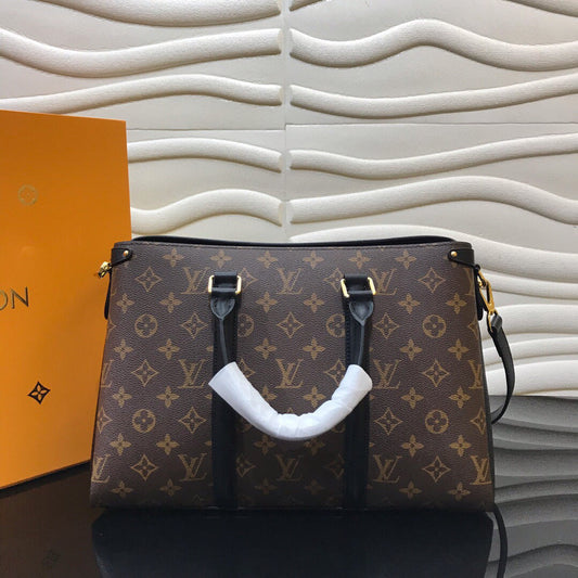 Louis Vuitton Briefcase Monogram 35 cm – product image 2