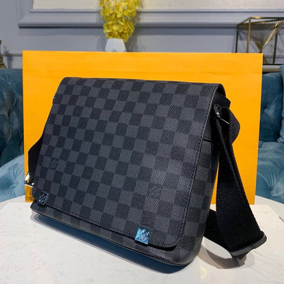 Louis Vuitton District PM Bag 25cm Damier Graphite Canvas Spring/Summer Collection N41028, Black – product image 3