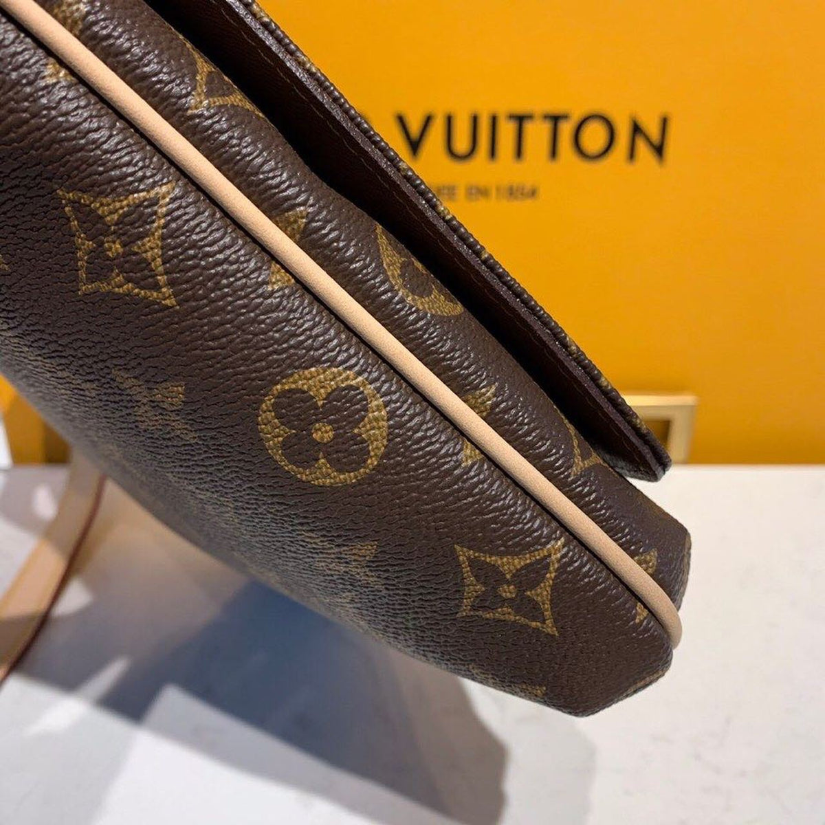Louis Vuitton Musette Tango Shoulder Bag 26cm Monogram Canvas Spring/Summer Collection M51257, Brown – product image 6
