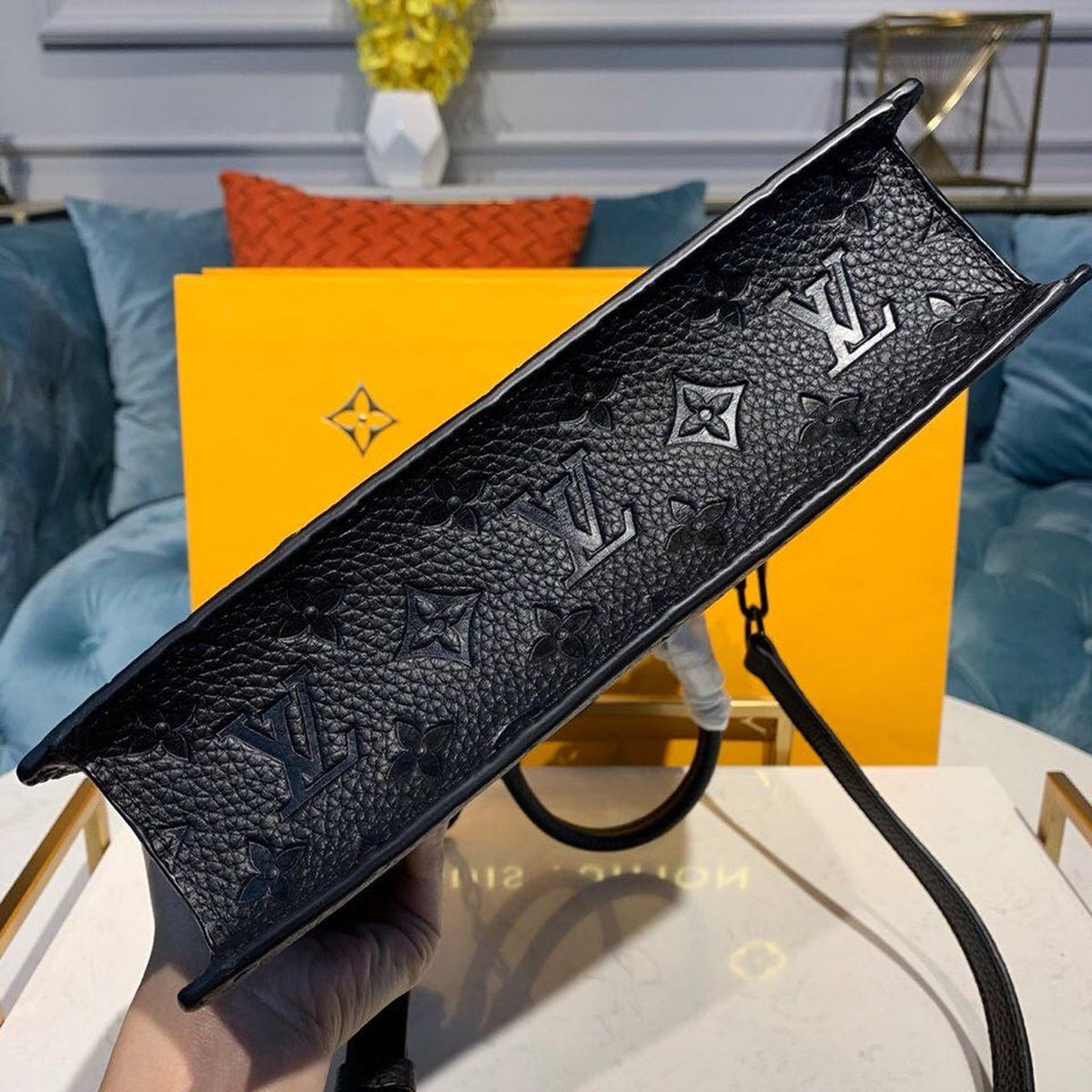 Louis Vuitton Mens Briefcase Runway Bag 28cm Monogram Empreinte Spring/Summer Collection M44476, Black – product image 6