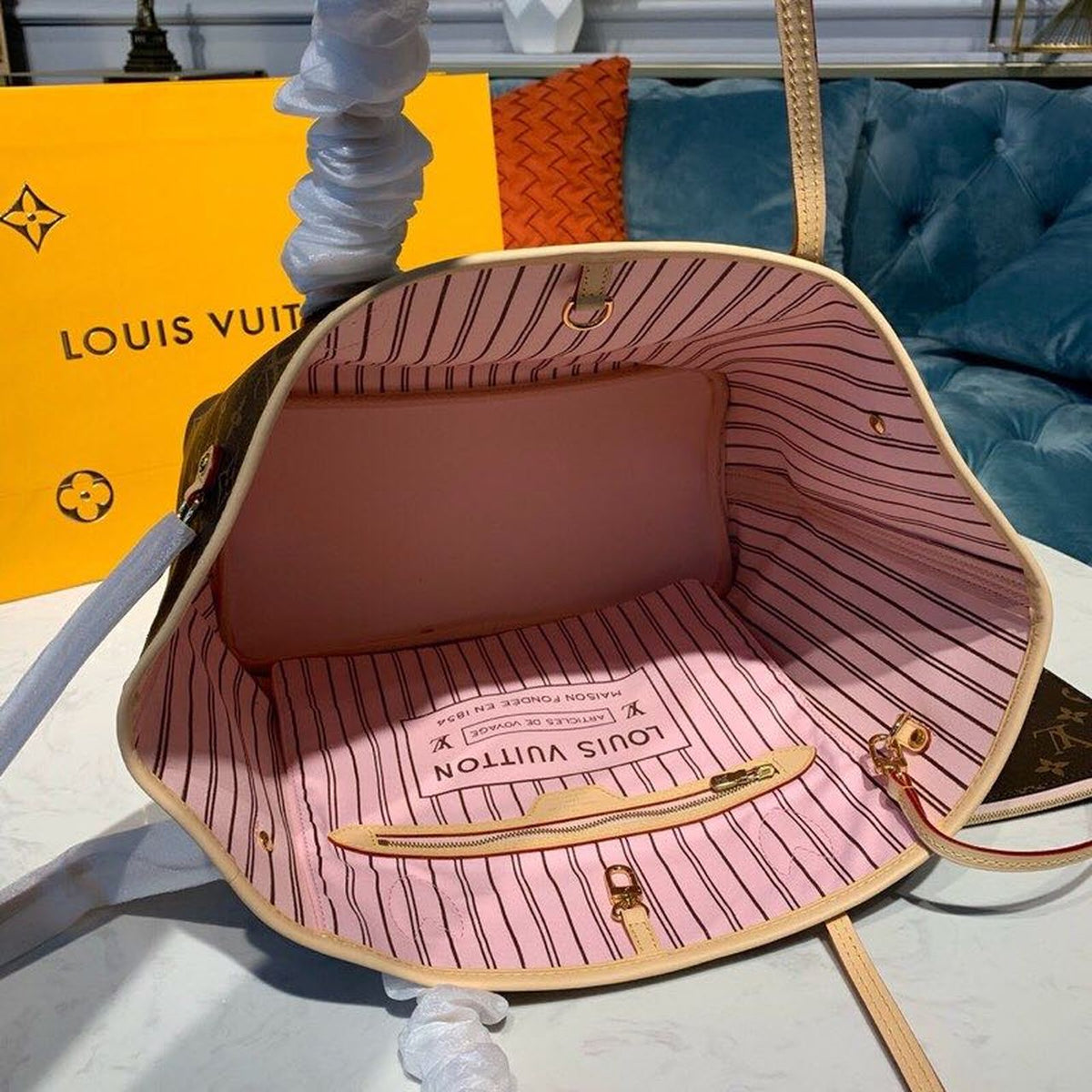 Louis Vuitton Neverfull MM Bag 32cm Monogram Canvas Fall/Winter Collection M41177, Rose Ballerine – product image 9