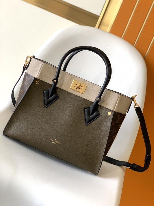 Louis Vuitton M57728 On My Side PM 30cm – product image 1