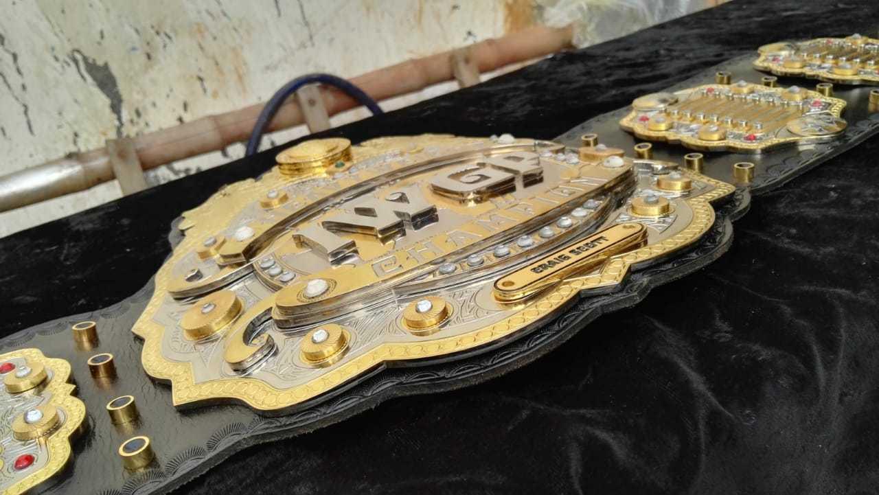 V4 HEAVYWEIGHT Zinc Championship Belt