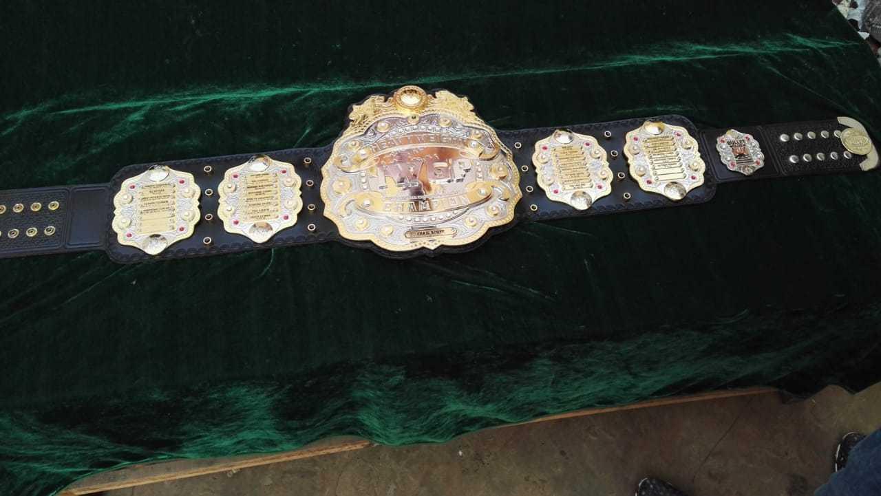V4 HEAVYWEIGHT Zinc Championship Belt