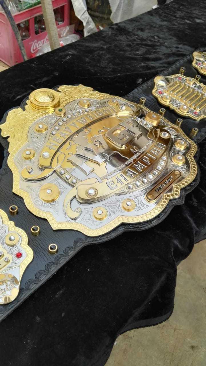 V4 HEAVYWEIGHT Zinc Championship Belt