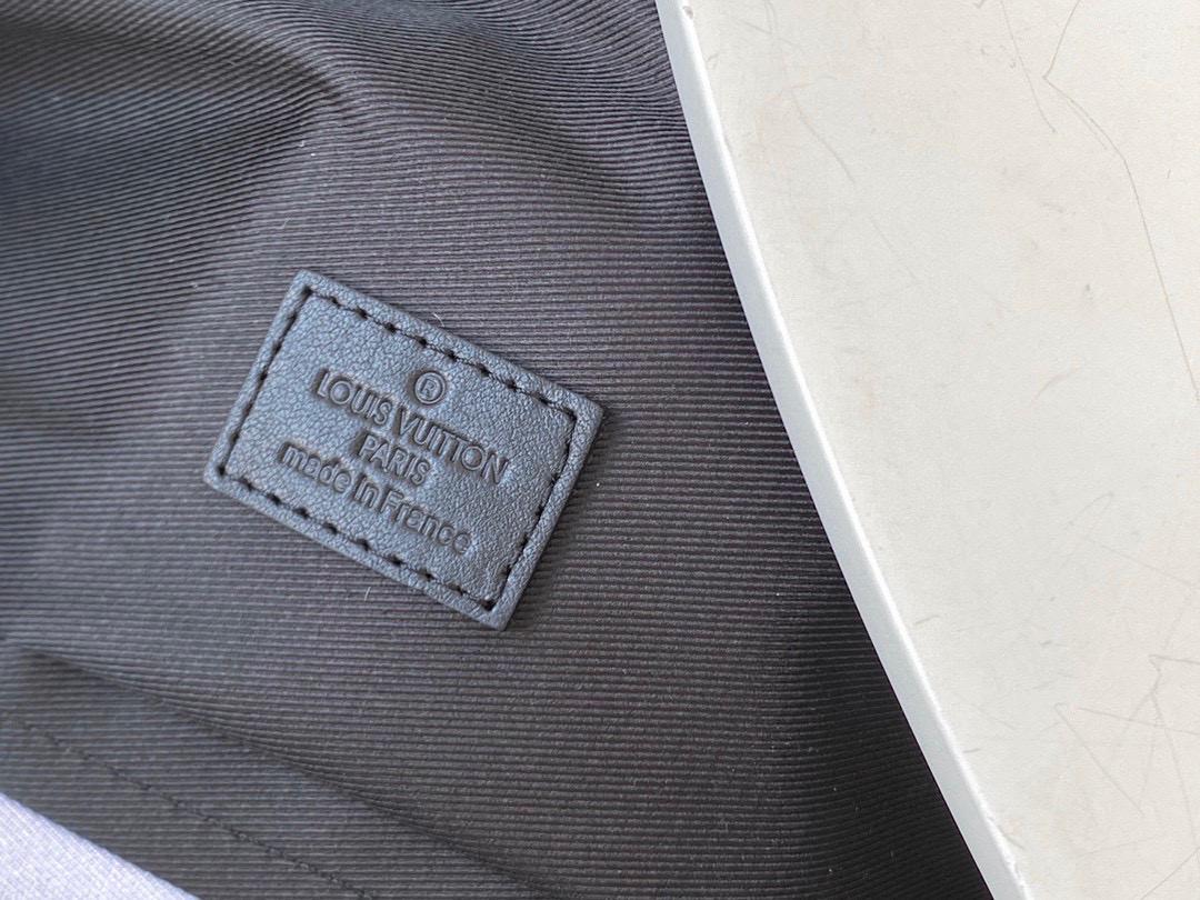 Louis Vuitton Soft Trunk Briefcase 29cm – product image 5