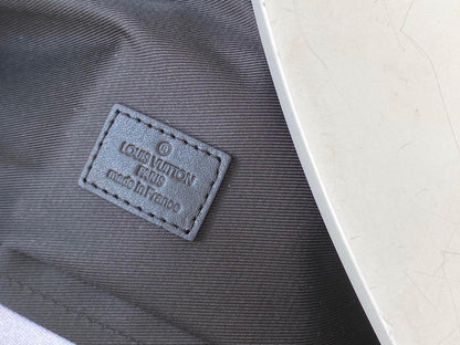 Louis Vuitton Soft Trunk Briefcase 29cm – product image 5