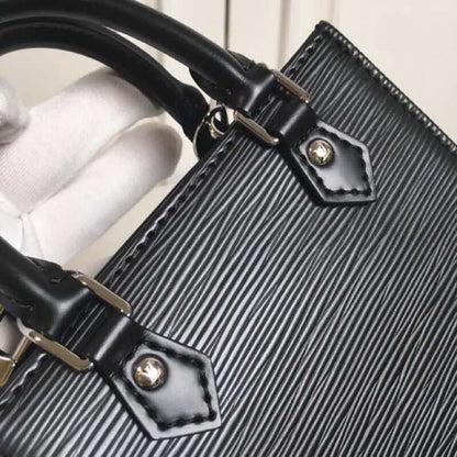 Louis Vuitton Petit Sac Plat 14cm – product image 9
