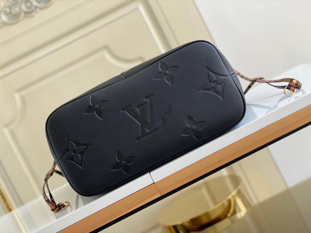 Louis Vuitton Neverfull MM Monogram Empreinte 31cm – product image 4
