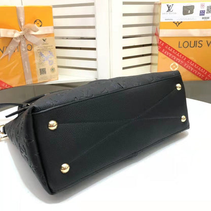 Louis Vuitton V Tote MM Bag Monogram Empreinte Canvas Spring/Summer Collection M44421 26cm Black – product image 3