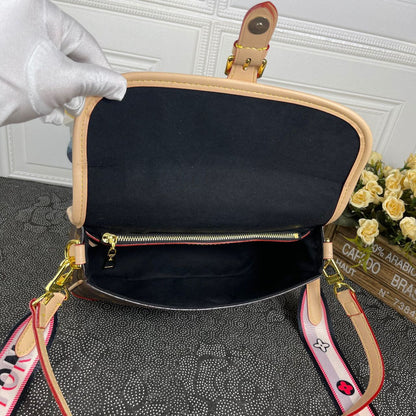 Louis Vuitton M45985 Diane 25cm Brown – product image 6
