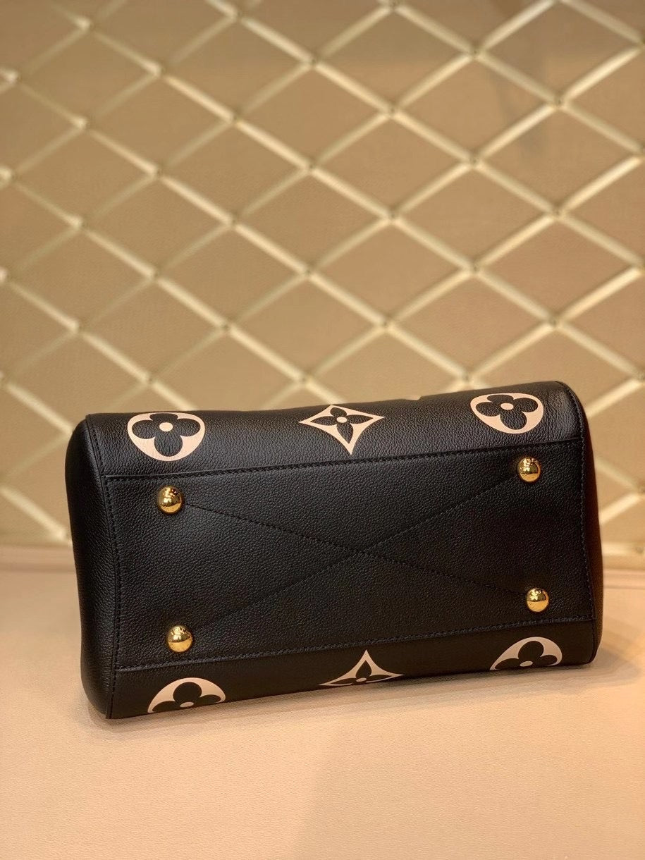 Louis Vuitton Montaigne MM Monogram – product image 4